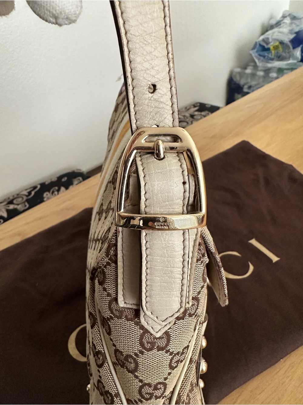 Gucci Horsebit Shoulder Bag with dustbag and COA - Picture 7 of 16